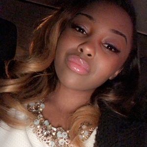 Meet your Posher, Erica